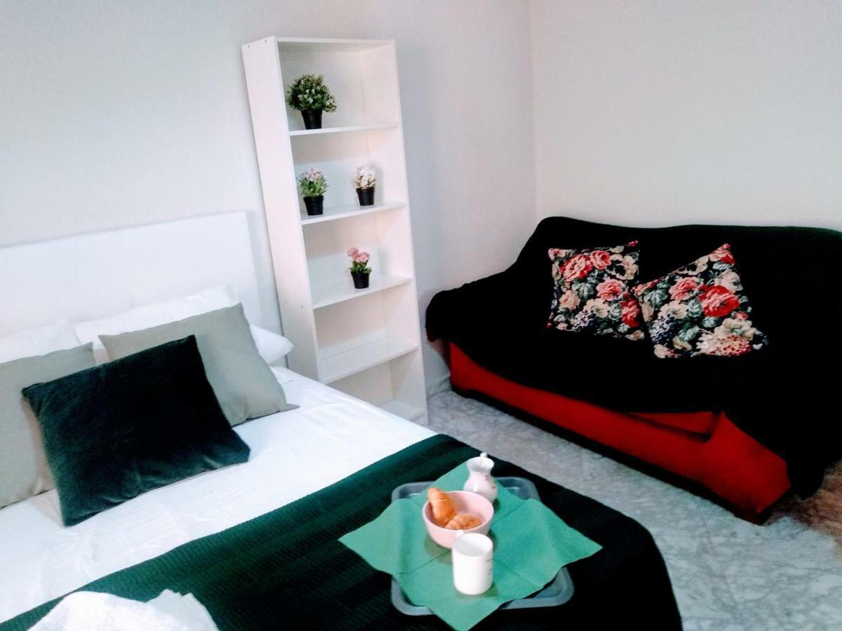 Wish Suite Central De Sevilla Εξωτερικό φωτογραφία